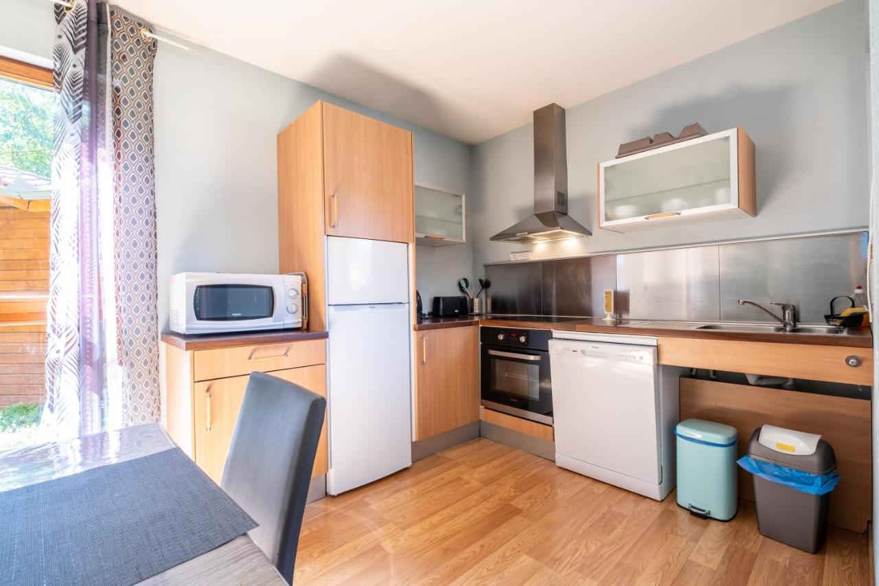 Le Hameau Du Comte De Foix - 11 Chalets En Ariege Mercus-Garrabet エクステリア 写真