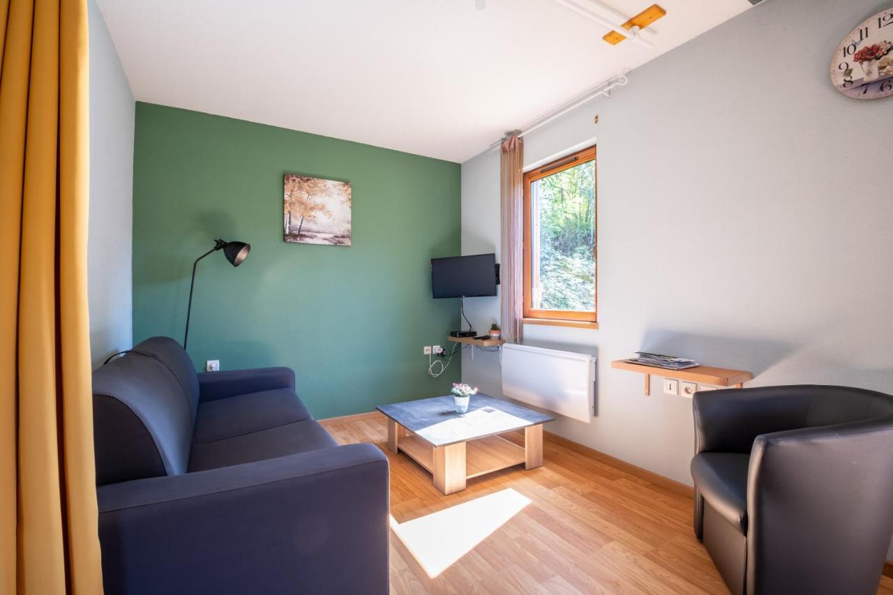 Le Hameau Du Comte De Foix - 11 Chalets En Ariege Mercus-Garrabet エクステリア 写真